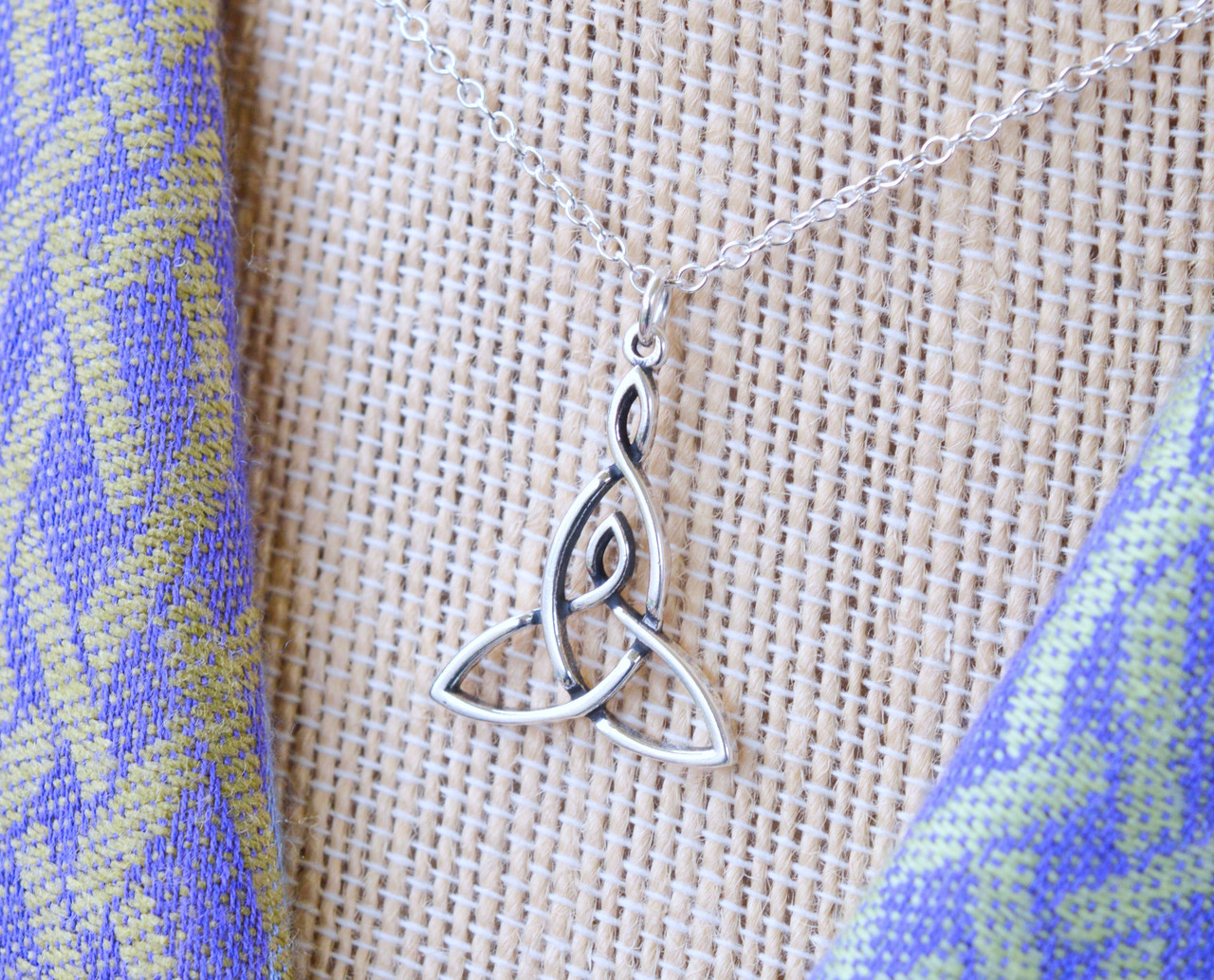 Sterling Silver Celtic Triquetra Trinity Pendant Necklace